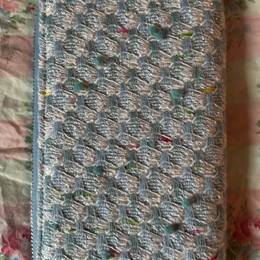 Never used, brand new hobo weeks Linton: Vacances cover. - Picture 3 of 5